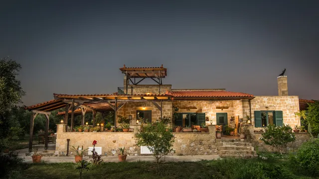 Athina Traditional Villa