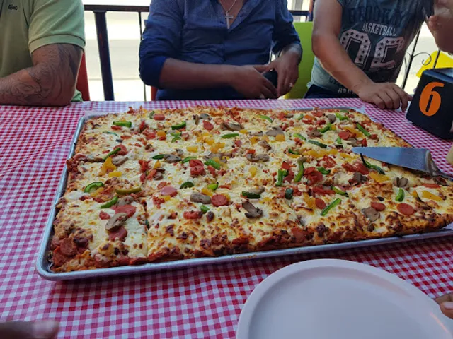 Bona Pizza Av. Noyola