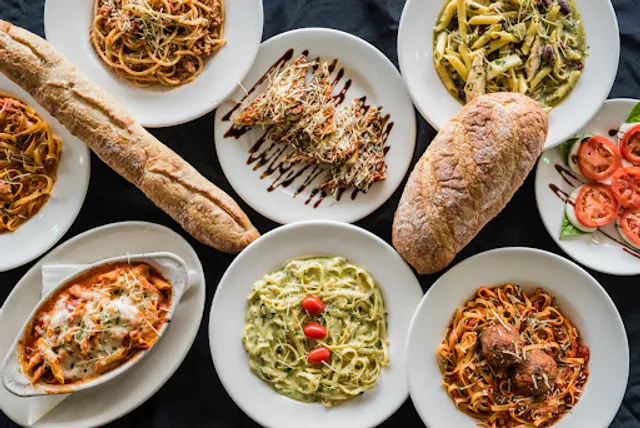 Coco's Italian Market, Restaurant & Catering