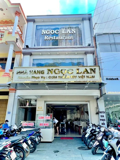 Ngọc Lan Restaurant