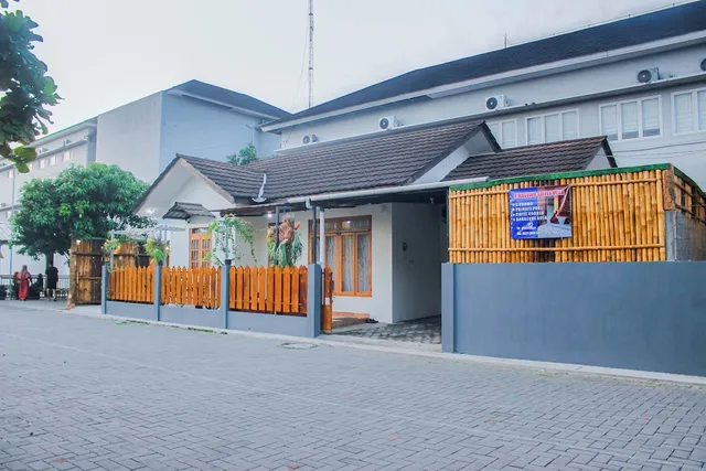 Villa D'Maguwo Suites