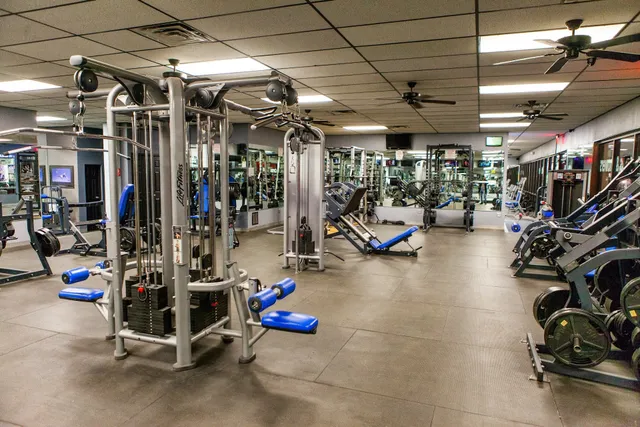 Flex 24 Fitness - University Location