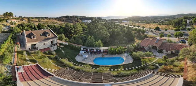 GuneyUrla Butik Otel