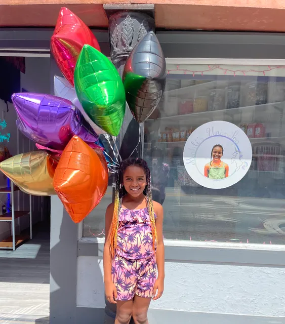 Mahli’s Uni~Pop Gourmet Popcorn