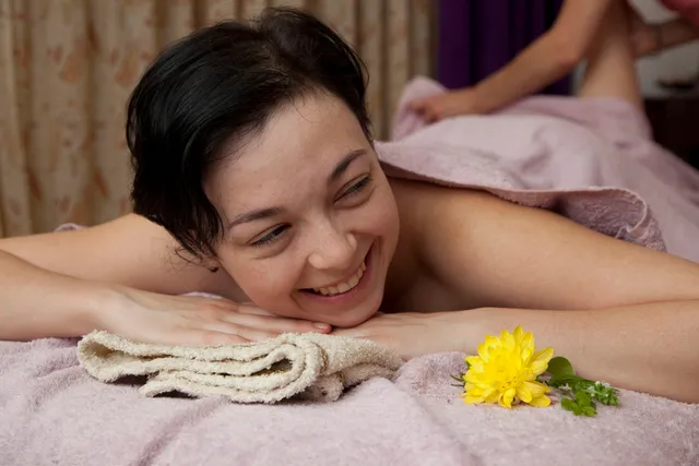 Massage Bucharest Energy Healing SanHiRa SPA