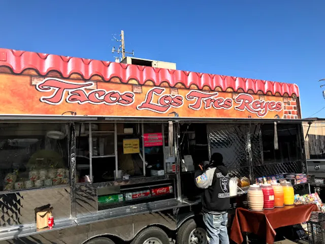 Tacos Los 3 Reyes