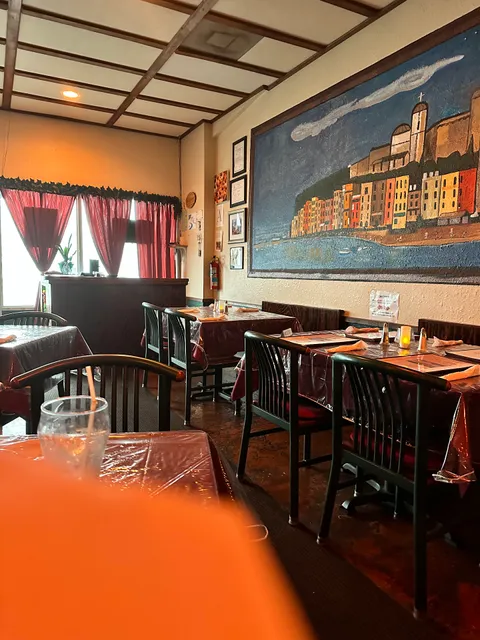 Commerce Court Shopping Center