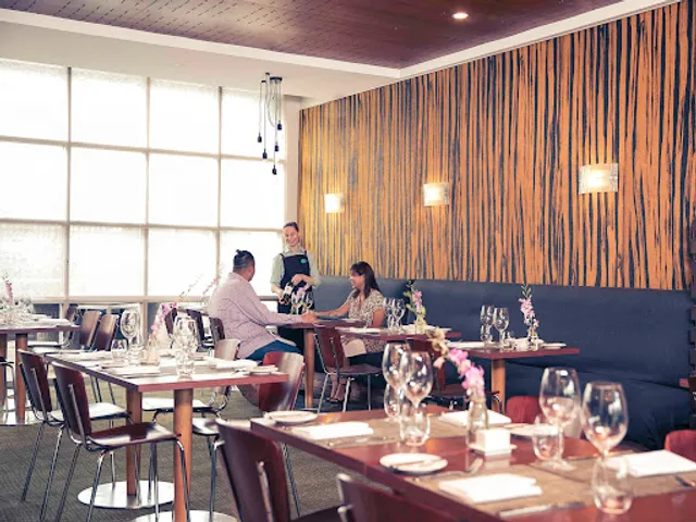 M Restaurant Rosehill