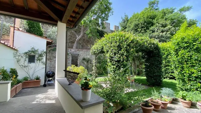 San Niccolò City Walls Garden