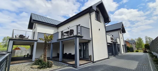 Resort EDEN - pokoje i apartamenty