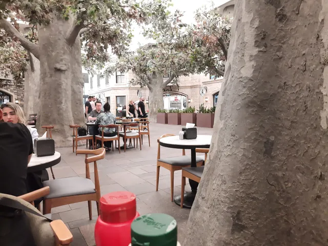 KUMRUCU EYÜP İSTİNYE PARK A.V.M (Kumru-Kumpir-Sandviç-Hamburger-Tost)