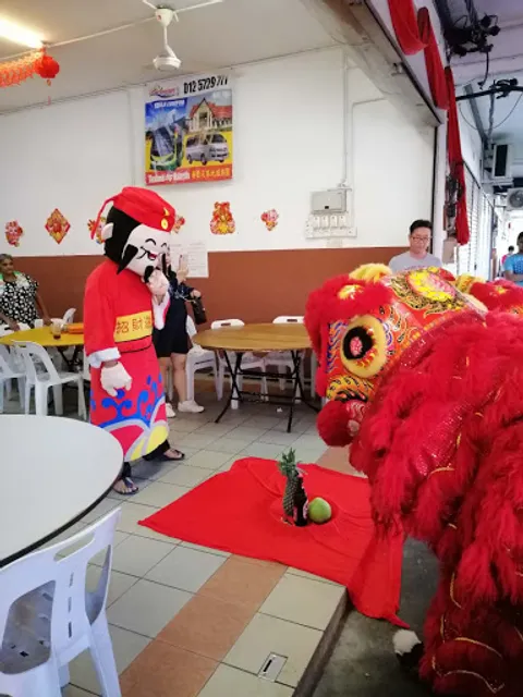 进诗中泰海鲜 Restoran Jin Shi