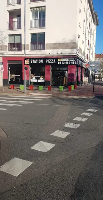 Station Pizza Décines