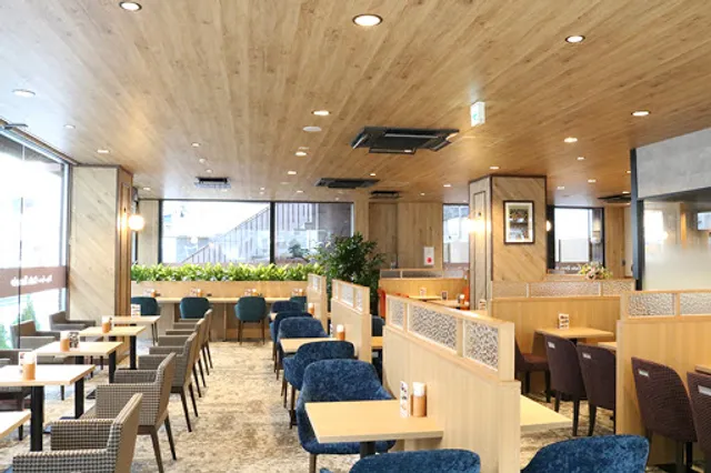 Café Renoir Yokohama Motomachi