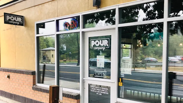 Pour Company