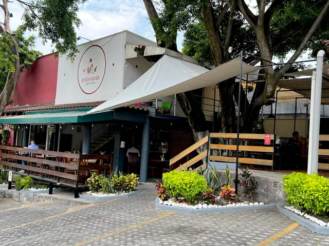 Andavianda Cafe Bistro