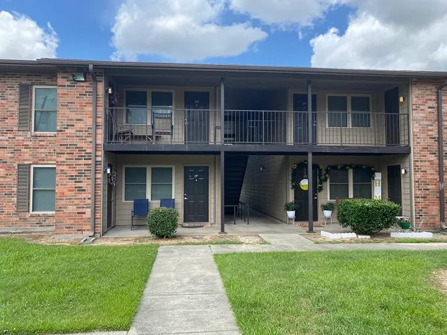 Meadow Run Apartments