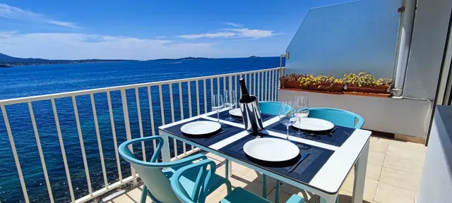 Le Méditerranée 157