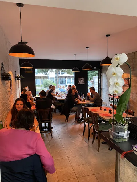 Ristorante e Pizzeria La Famiglia