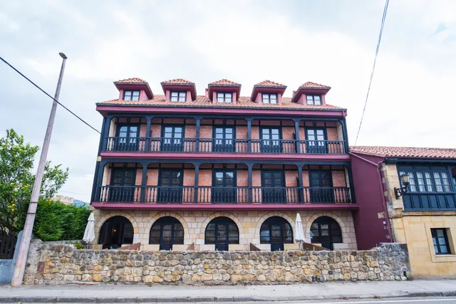 Hotel Puerto Calderon