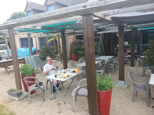 Restaurant "Le plan d'eau"