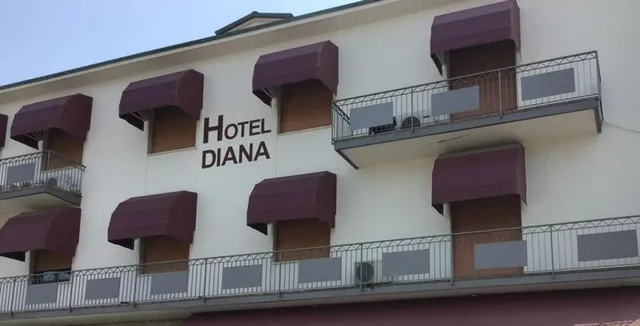 Hotel Diana