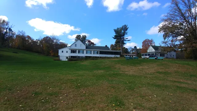 Hunky Dory Farms-Resort