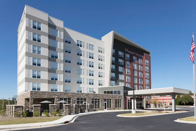 Hyatt Place Charlotte / University Research Park