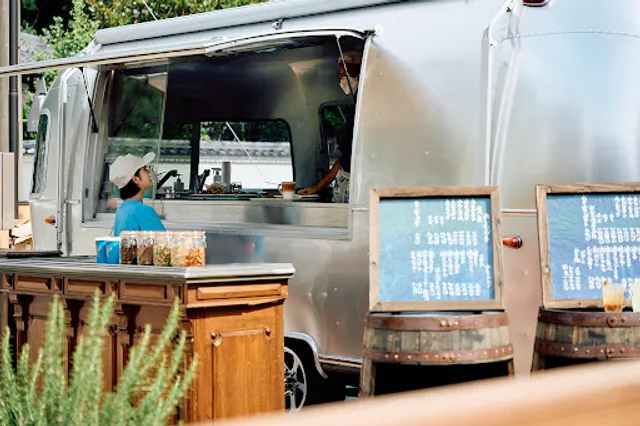 スタジオ LOUNGE WAIWAI