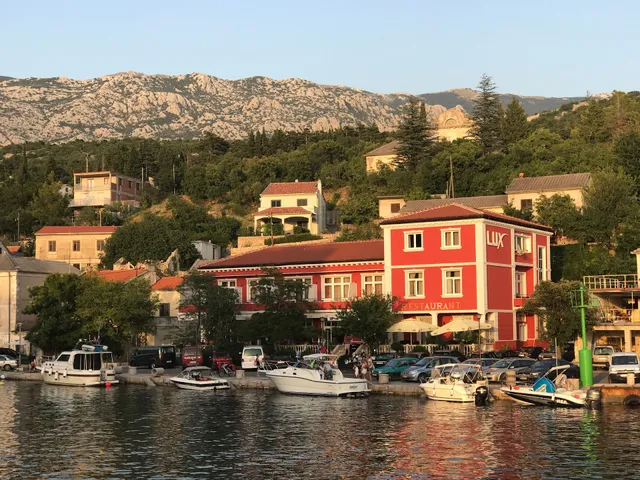 LUX Hotel-Pension, Restaurant