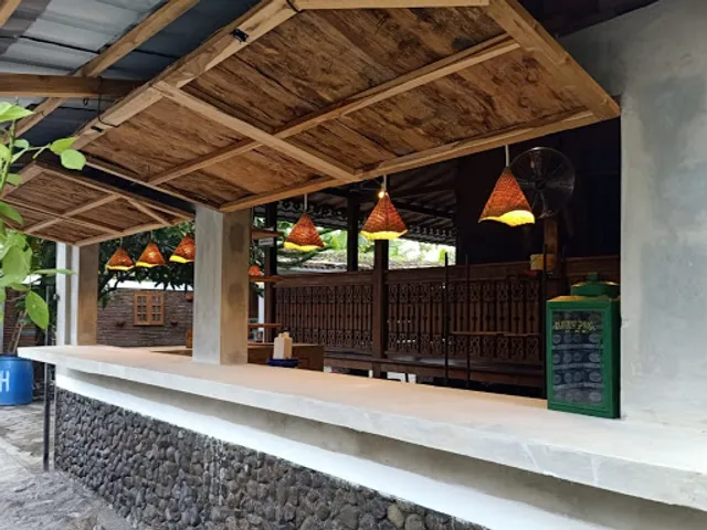 Kudu Geprek!! Kudu Ngopi