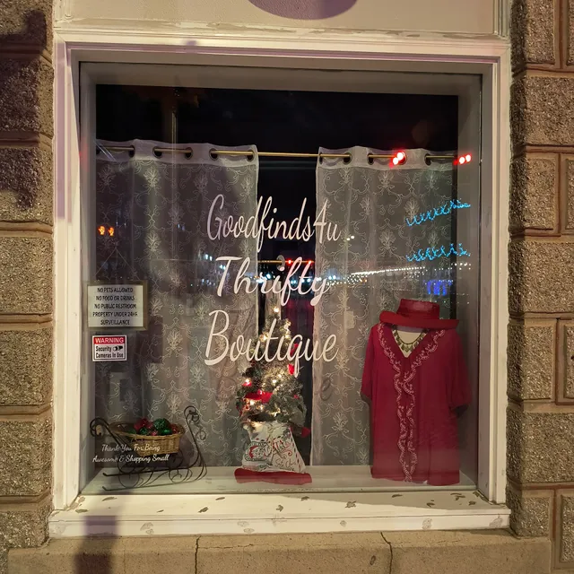 Racks On Racks Consignment Boutique LLC