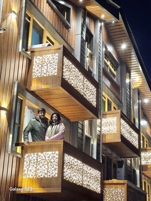 Hotel Tourist Palace pahalgam - 3 star hotel in Pahalgam