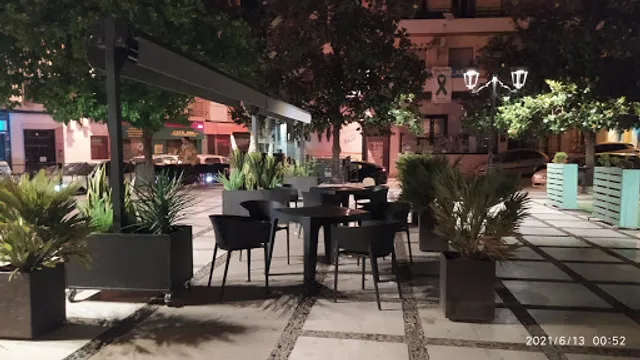 Salones Ideal Bailén