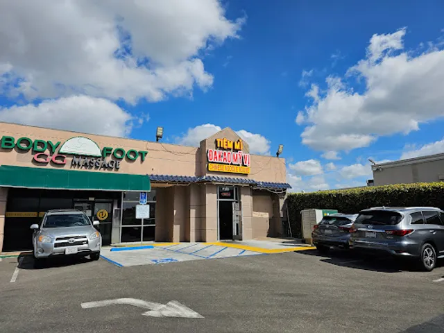 DAKAO MY VI Noodle House