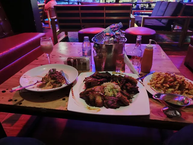 Catwalk Bar & Lounge