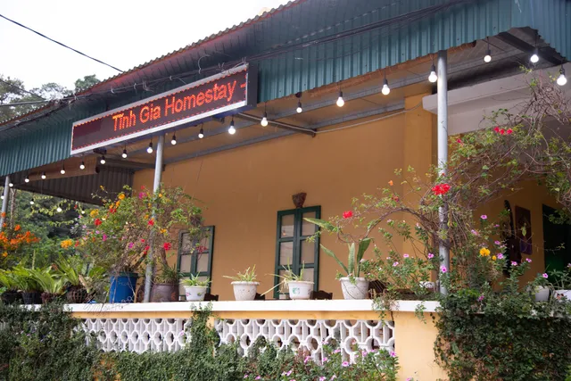 Tĩnh Gia Homestay - Coffee the Ocean