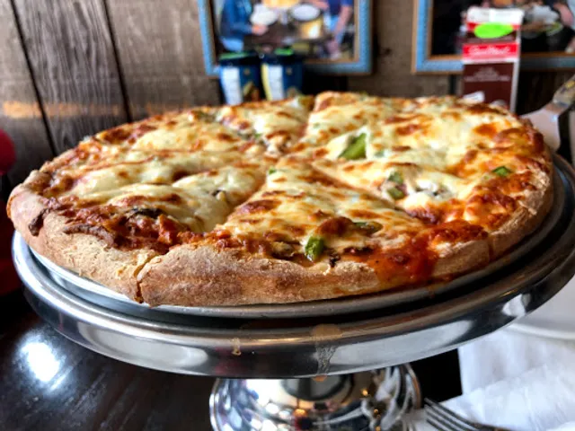 1000 Islands Restaurant & Pizzeria