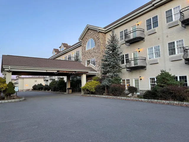 Willowbrook Building 4