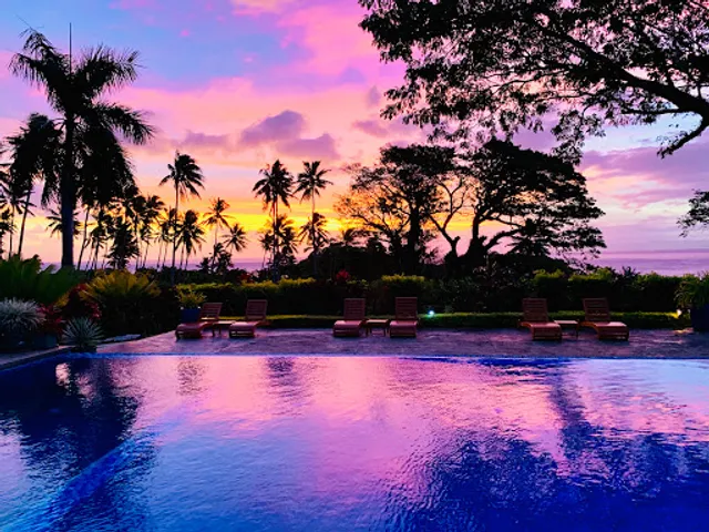 Salty Fox Restaurant and Bar