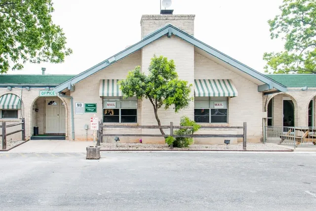 Greentree Village Mobile Home & RV Community