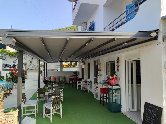 Anastasia Aparthments & Studios