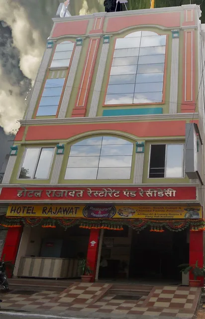 Hotel Rajawat