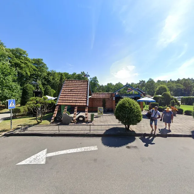 Nidos-Smiltynės pl. 8