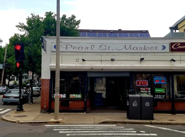 Pearl Street Market