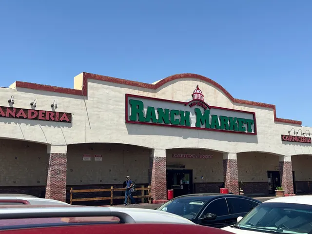 Phoenix Ranch Market III