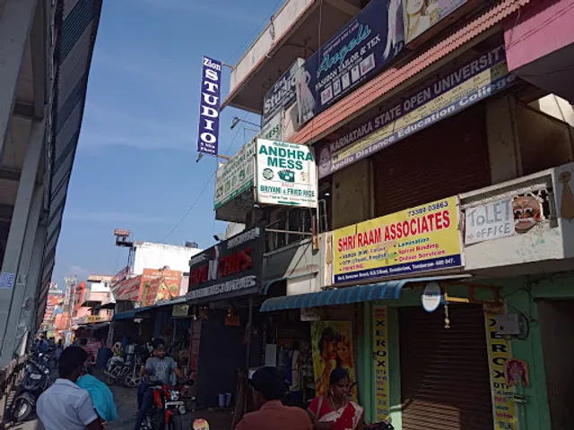 Sri Annapoorna Andhra Mess & Catering services