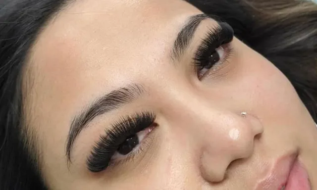 Eyelash Extensions Hawaii