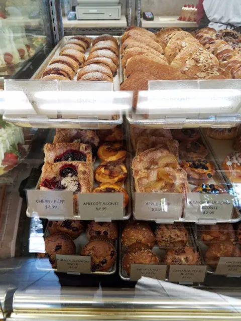 Bread Basket Cake Company