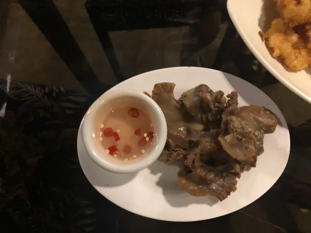 MarTinapay Bread & Batchoy